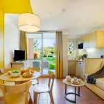 Pierre & Les Rives De Cannes Tatil parkı