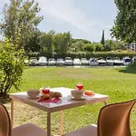 Pierre & Les Rives De Cannes Tatil parkı Mandelieu