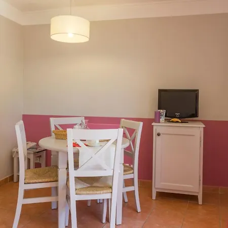 Pierre & Les Rives De Cannes Ferienpark 3*