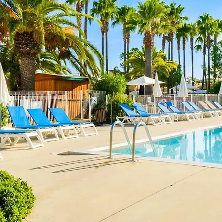 Pierre & Les Rives De Cannes Vakantiepark