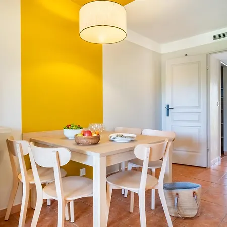 Pierre & Les Rives De Cannes Vakantiepark 3*