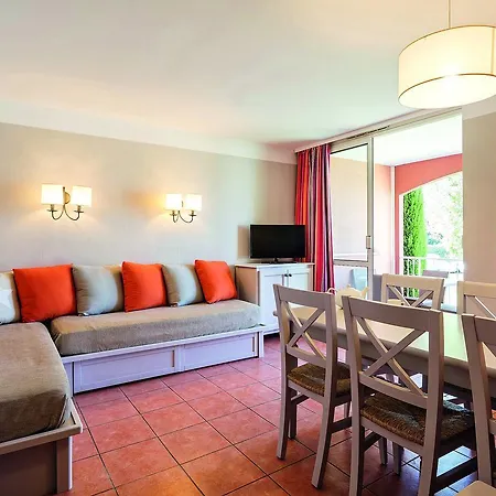 Pierre & Les Rives De Cannes Holiday park